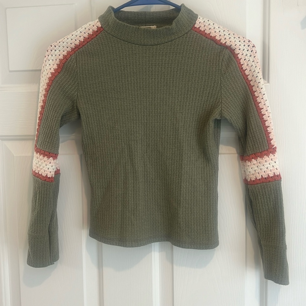 Gimmicks Long Sleeve Sweater with Eyelet Crochet Details